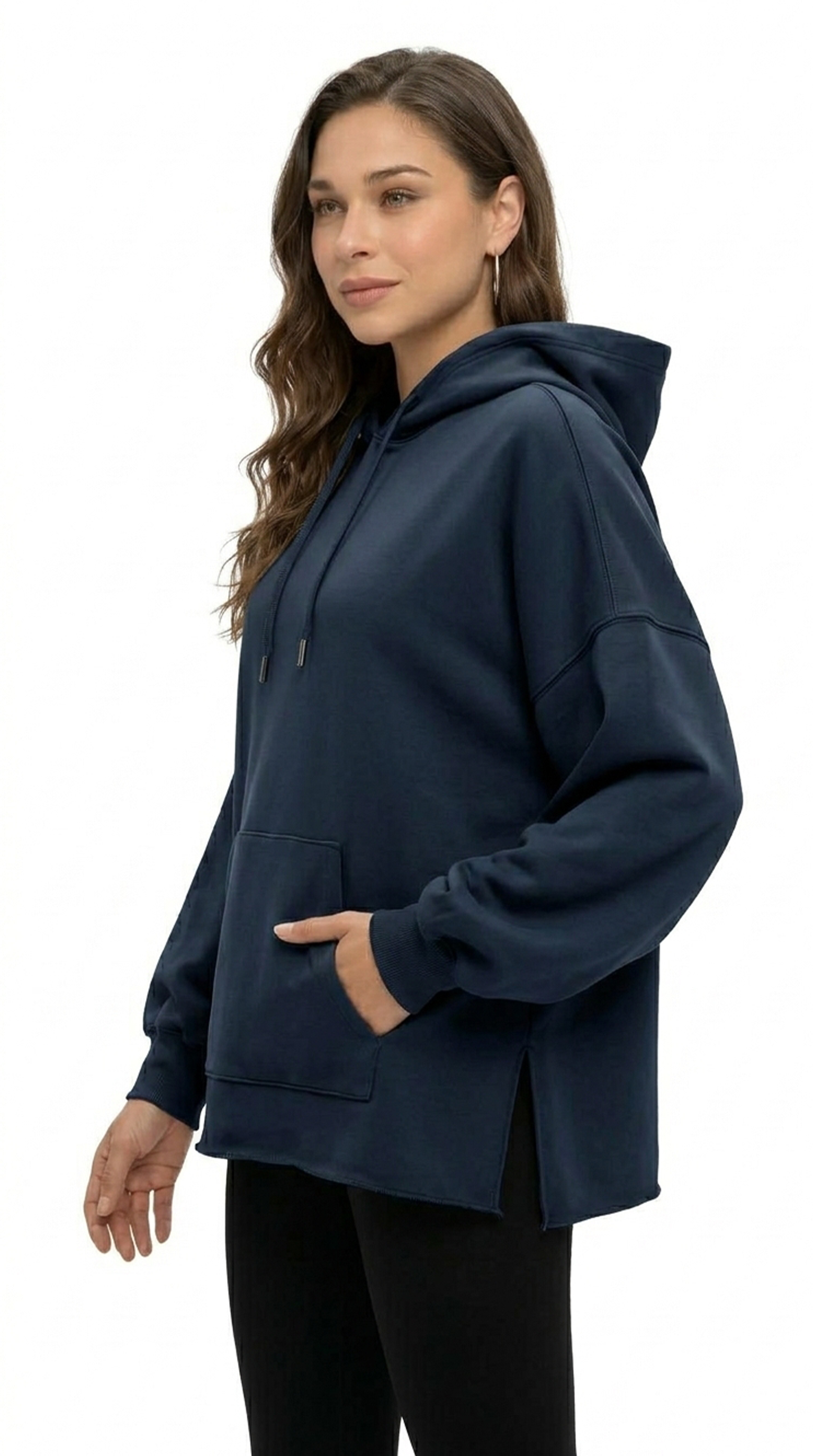 Woman wearing a navy blue hoodie from Meleche or Meléche (short as (Mé))
