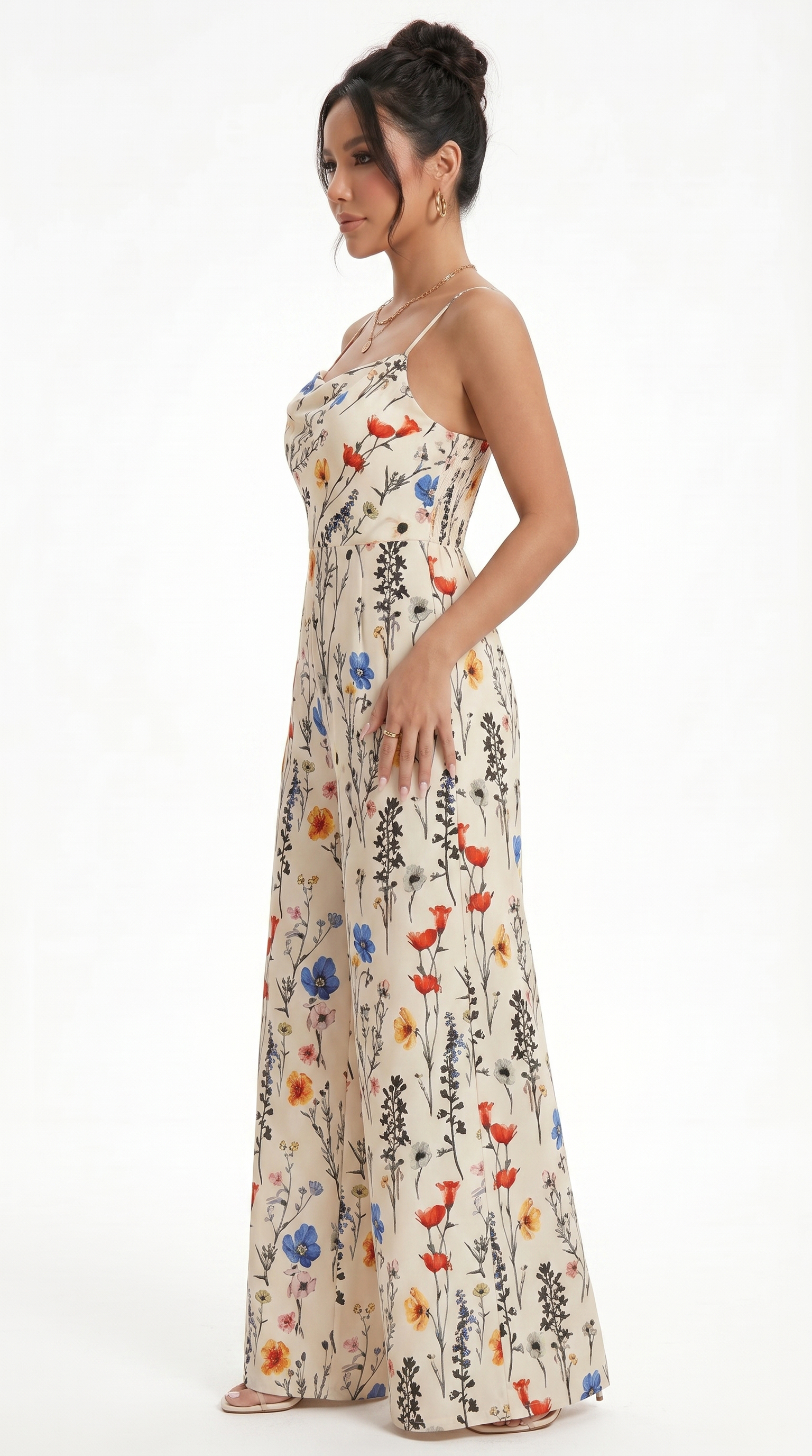 Woman wearing a floral dress on a white background, from Meleche Fashion USA or Meléche (short as (Mé))
