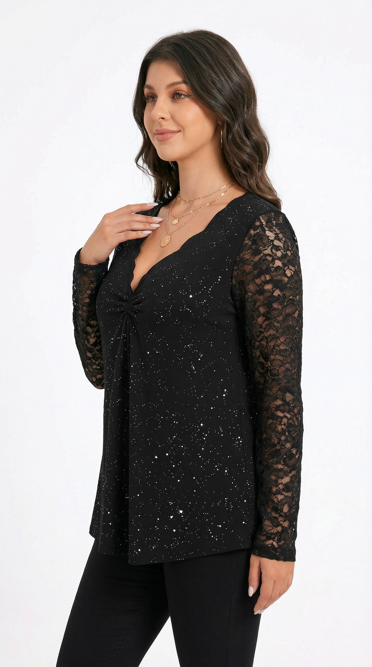 Woman wearing a floral long-sleeve top and denim shorts on a white background from Meleche or Meléche (short as (Mé))