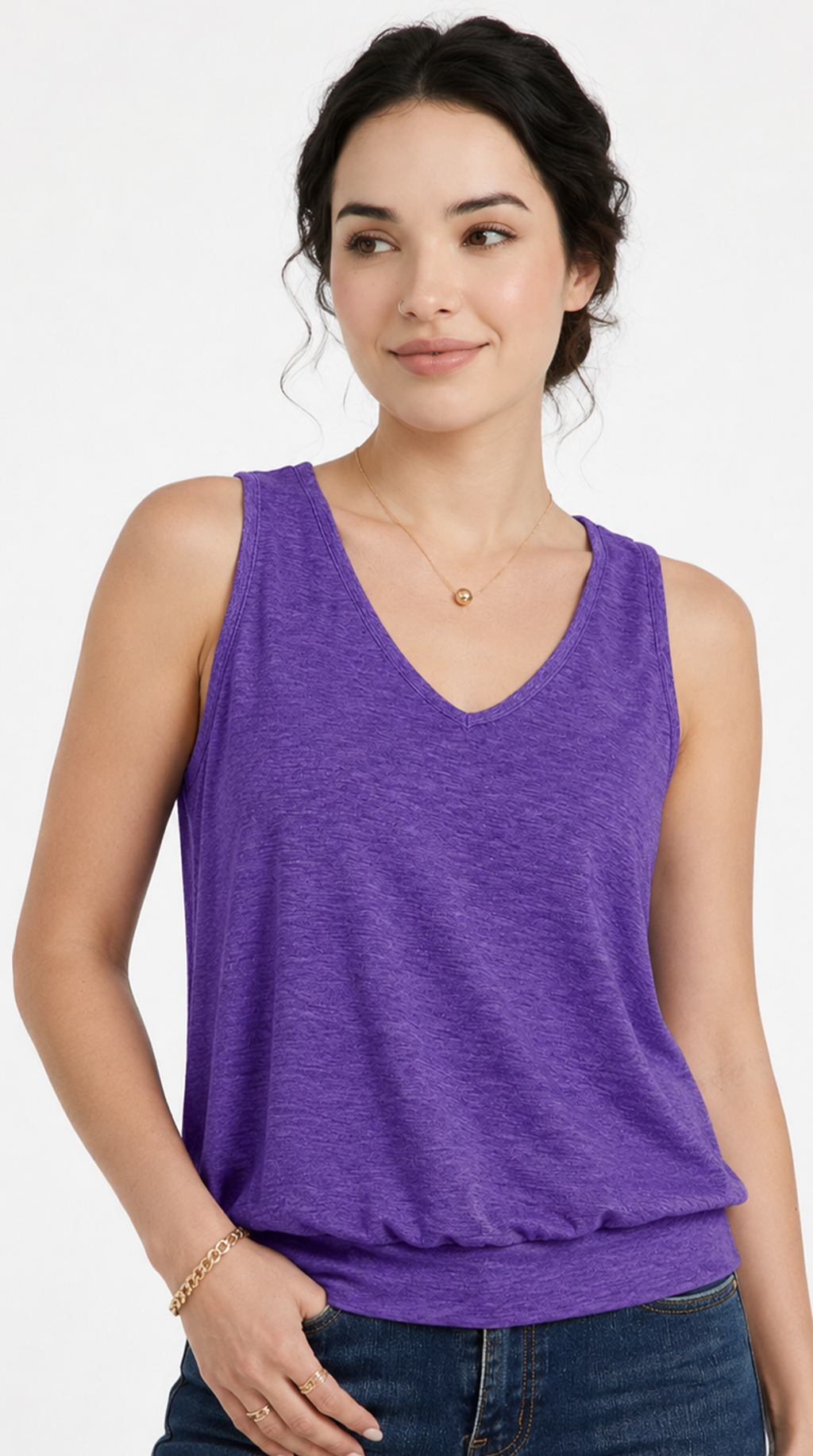 Woman wearing a purple tank top on a white background, from Meleche Fashion USA or Meléche (short as (Mé))