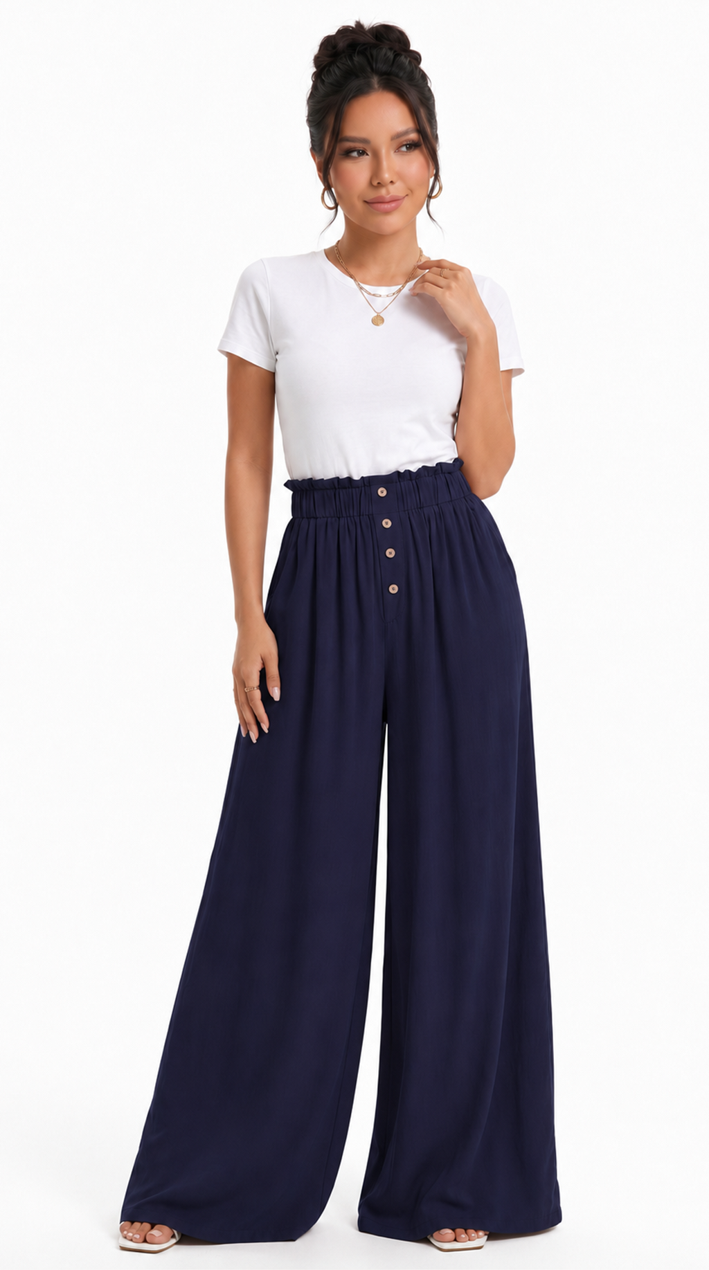 Woman wearing a white top and navy wide-leg pants on a white background, sexy loss pants from Meleche Fashion USA or Meléche (short as (Mé))