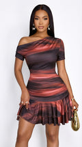 Woman wearing a one-shoulder dress with red and black pattern from Meleche or Meléche (short as (Mé))