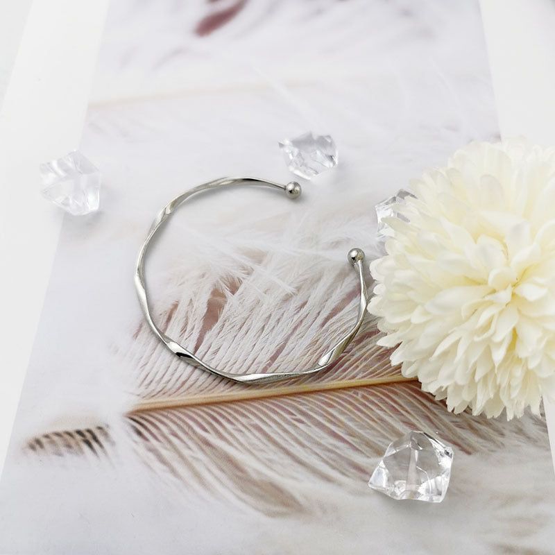 Amore - Meléche - braselets -  Stunning Silver Alloy Amore Bracelet | Meléche