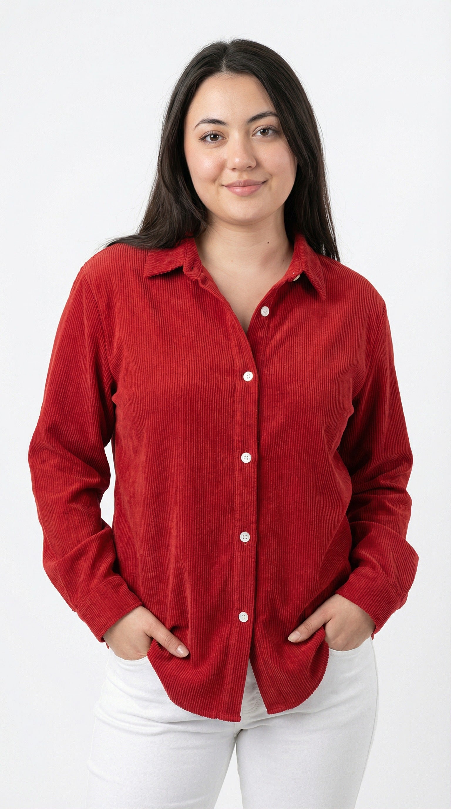 lou model is wearing a red button-up shirt and white pants on a white background from Meleche or Meléche (short as (Mé))