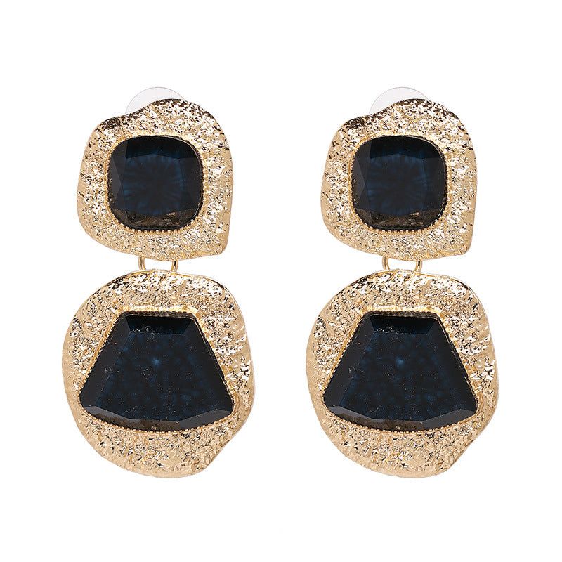 Elegant Elora Earrings with intricate patterns for a chic look Meléche Jewelry  USA 2 Meléche