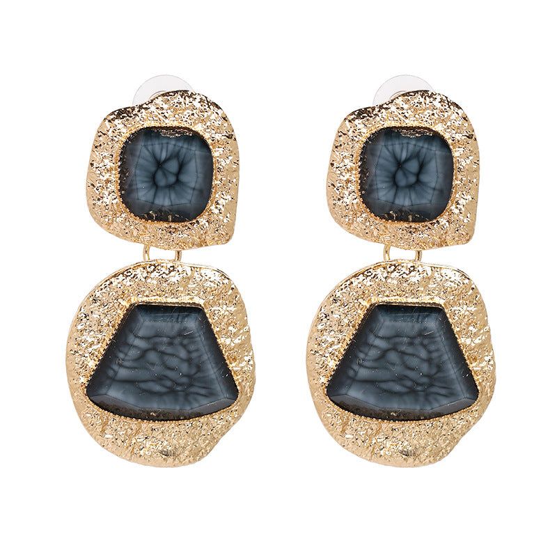 Elegant Elora Earrings with intricate patterns for a chic look Meléche Jewelry  USA 4 Meléche