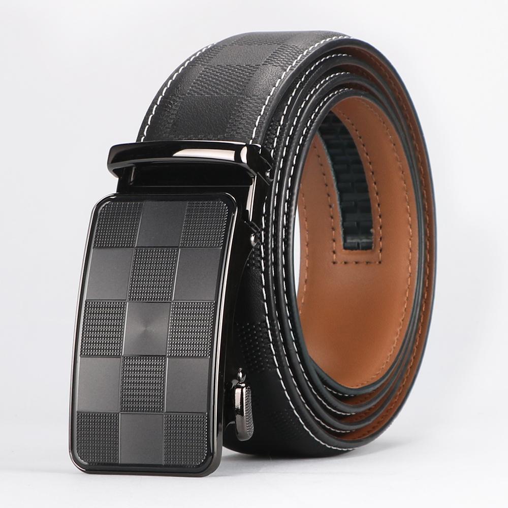 Black leather belt with a checkered buckle from Meleche or Meléche (short as (Mé))