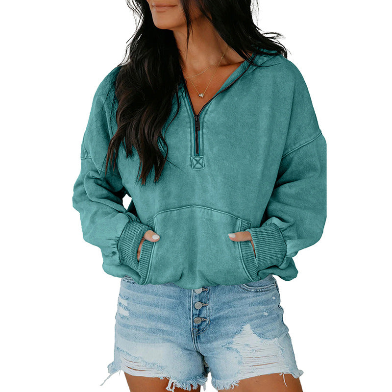 Teal hoodie worn by a person from Meleche or Meléche (short as (Mé))