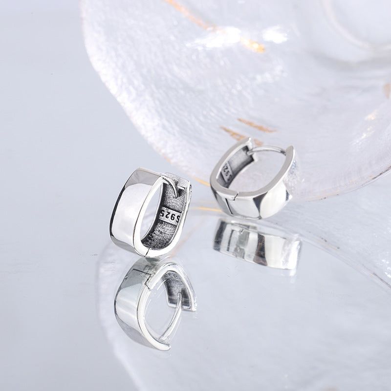 Stylish Liana Silver Earrings with a modern design Meléche Jewelry  USA 2 Meléche