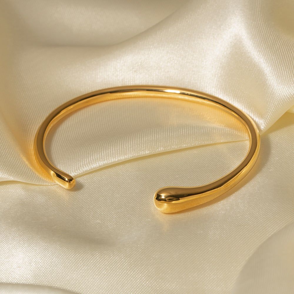 Mavis - Meléche - bangles -  Mavis Stainless steel bangle Gold | Meléche USA