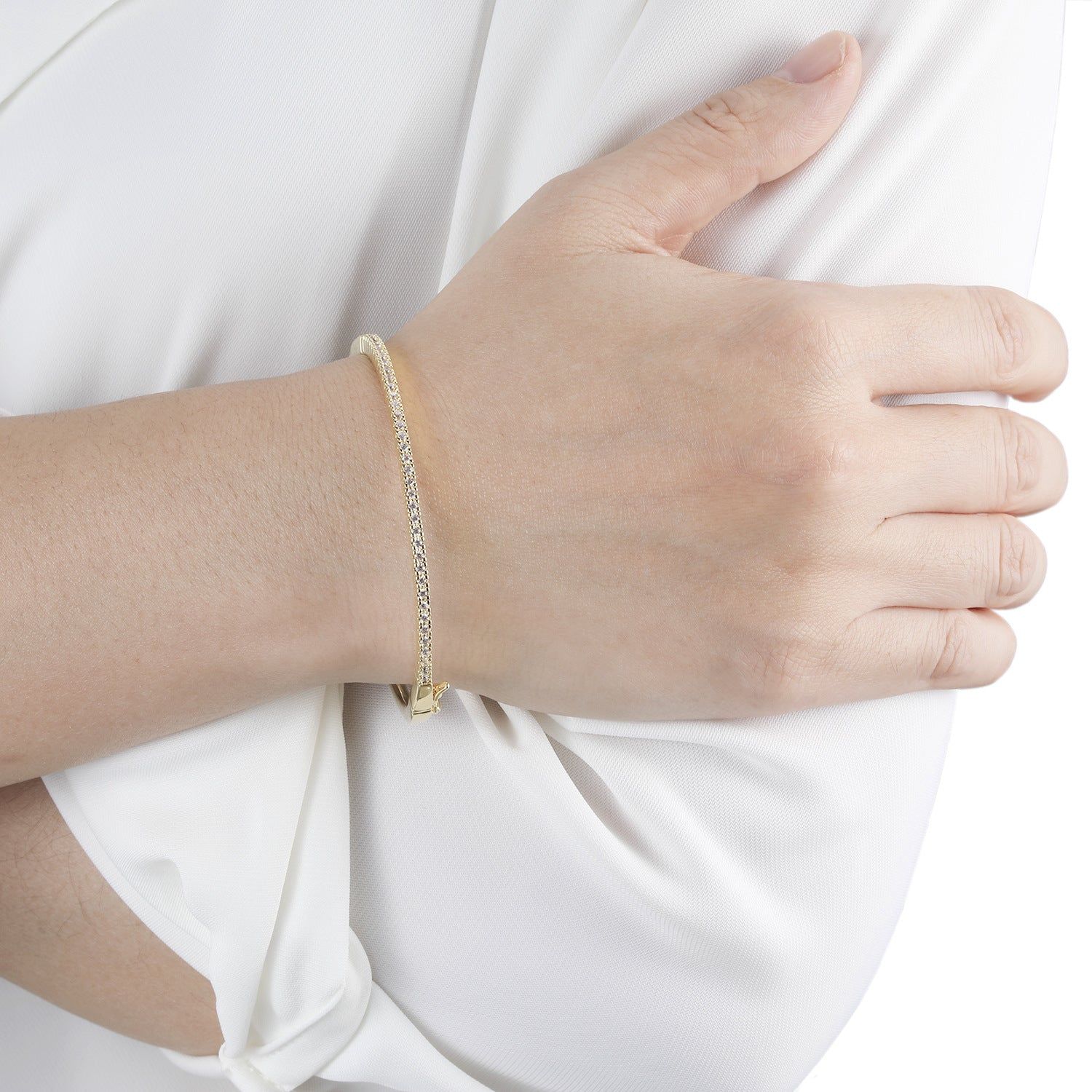 Sleek Misty Bangle in a modern design, perfect for layering Meléche Jewelry USA  