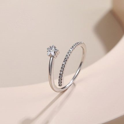 Nola - Meléche - ring -  Nola Star Geometric Ring with Zircon Stone | Meléche USA