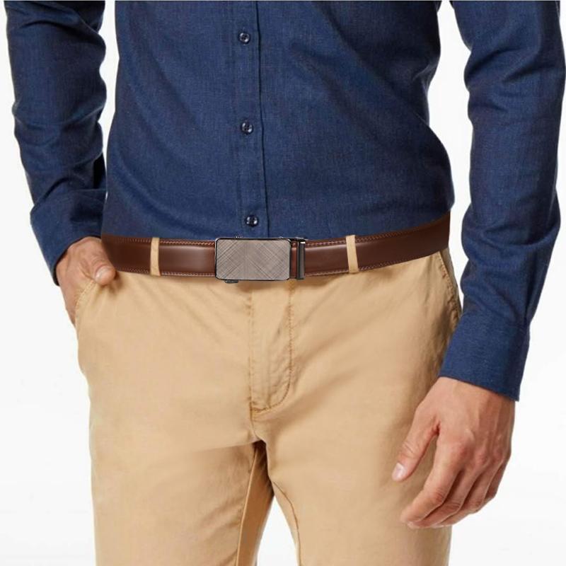 Robert belt Person wearing a blue shirt and beige pants with a brown belt from Meleche or Meléche (short as (Mé))