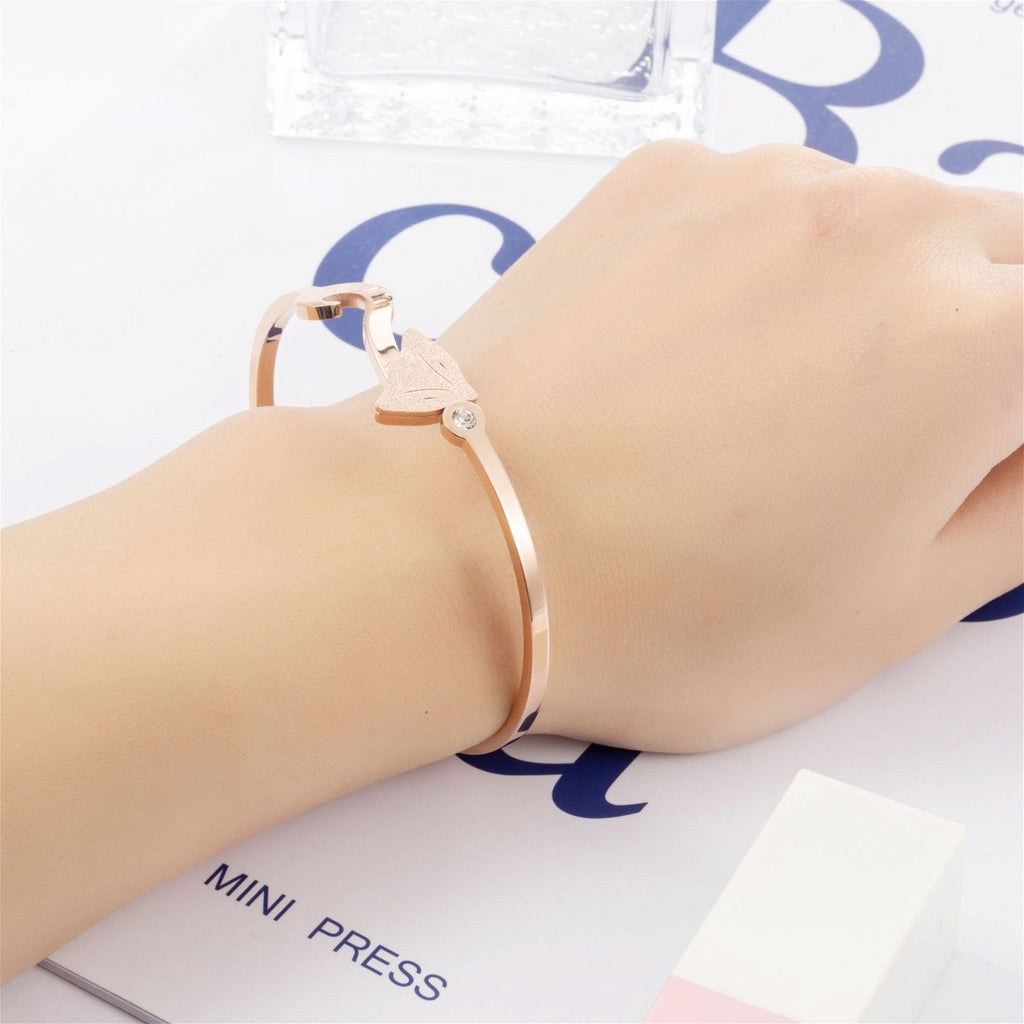 le Chat - Meléche - bangles -  le Chat - Titanium Steel Cat Shaped Zircon Necklace - 50g | Meléche